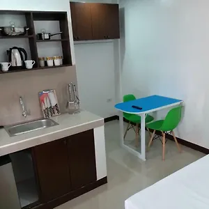 Clark-pad Inn, Apartment
